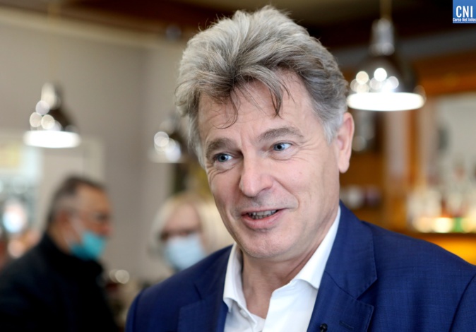 Fabien Roussel à Ajaccio - Photos Michel Luccioni Fabien Roussel à Ajaccio - Photos Michel Luccioni