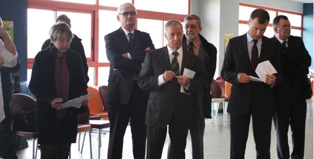 Simon Renuccci entouré de Dominique Acker et Christophe Mirmand