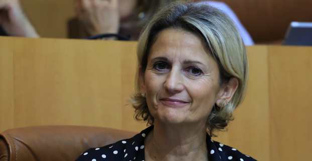Marie-Antoinette Maupertuis, professeur d'économie à l'université de Corse, présidente de l'Assemblée de Corse, et membre du Comité européen des régions.