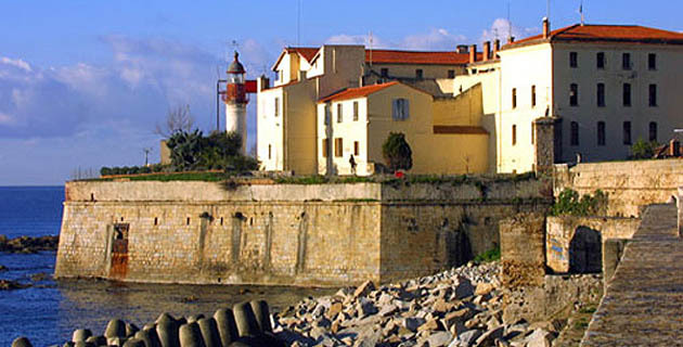 Etude historique de la Citadelle d’Ajaccio : Un scénario, cinq personnages, cinq faits importants