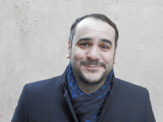 François Xavier Demaison aussi à l'aise à la ville qu'à la scène ! François Xavier Demaison aussi à l'aise à la ville qu'à la scène !