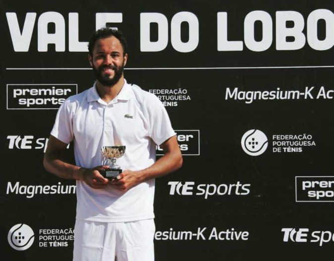 Tennis : Nouvelle victoire au Portugal pour Laurent Lokoli 
