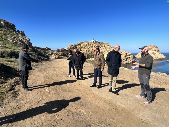 Les fouilles entreprises sur l'île de A Petra de Lisula se sont terminées Les fouilles entreprises sur l'île de A Petra de Lisula se sont terminées