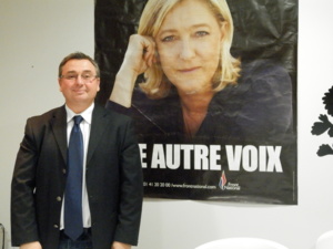 Ajaccio : La permanence FN de José Risticoni a ouvert ses portes Ajaccio : La permanence FN de José Risticoni a ouvert ses portes