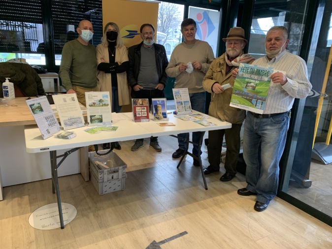 Les organisateurs de cette fête du timbre à Bastia Les organisateurs de cette fête du timbre à Bastia