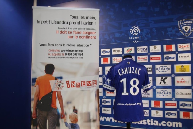 Le Sporting et l'OM "INSEME" pour accompagner les Corses malades sur le continent Le Sporting et l'OM "INSEME" pour accompagner les Corses malades sur le continent