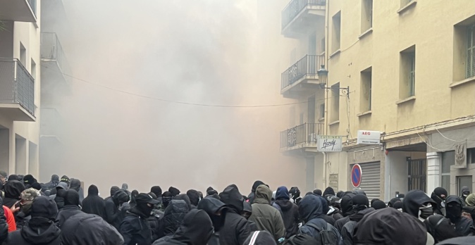 Manifestation à Bastia : Entre colère, violence et détermination, la mobilisation ne faiblit pas Manifestation à Bastia : Entre colère, violence et détermination, la mobilisation ne faiblit pas