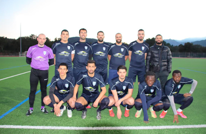 Foot Grand Sud : la JSB et la SVARR victorieuses Foot Grand Sud : la JSB et la SVARR victorieuses