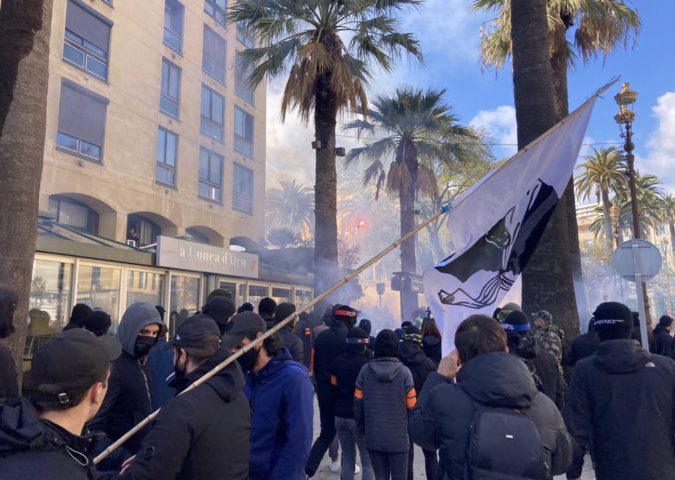 Yvan Colonna : revivez le direct de la manifestation d’Ajaccio Yvan Colonna : revivez le direct de la manifestation d’Ajaccio