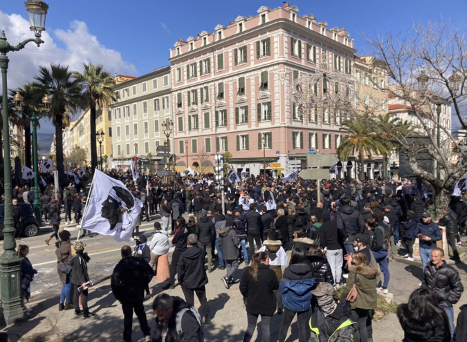 Yvan Colonna : revivez le direct de la manifestation d’Ajaccio
