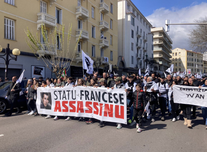 Photo Julia Sereni Photo Julia Sereni