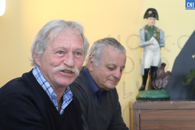José Bové et François Alfonsi ont affirmé leur soutien à Yannick Jadot ce mercredi 6 avril à Ajaccio. Photo : Michel Luccioni