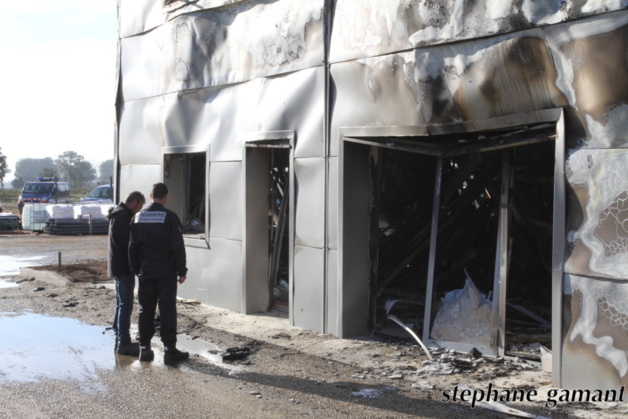 L'IRCGN était présent aujourd'hui sur les lieux du sinistre. (Photo SG) L'IRCGN était présent aujourd'hui sur les lieux du sinistre. (Photo SG)