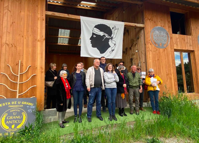 Document CNI Document CNI