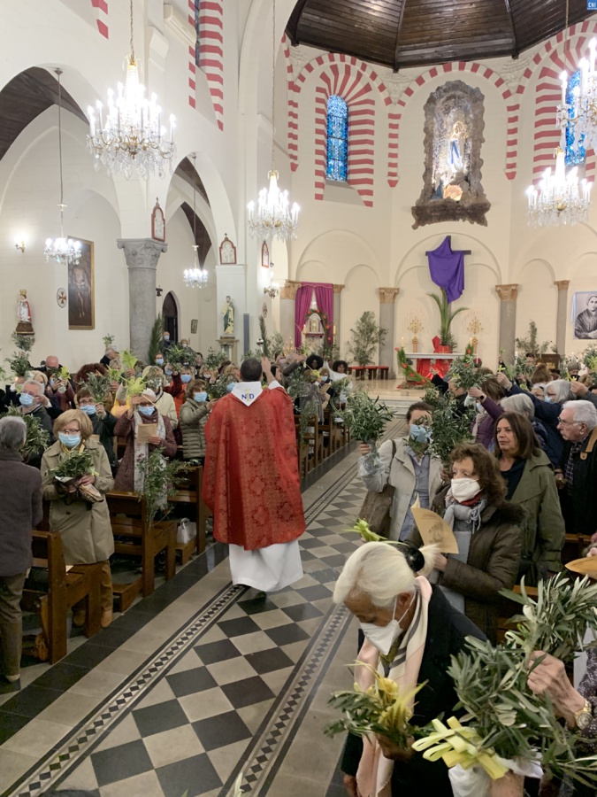 La benediction des oliviers et des crucette La benediction des oliviers et des crucette