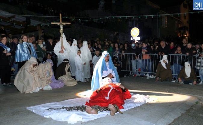 EN IMAGES - Le Catenacciu de Bisinchi EN IMAGES - Le Catenacciu de Bisinchi