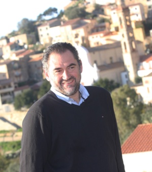 Etienne Suzzoni et la liste "Paese di Lumiu, campà inseme" à la rencontre des jeunes