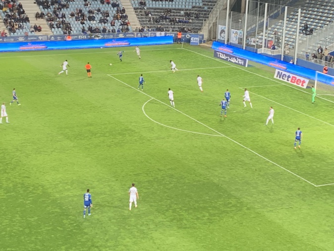 Victoire (2-1) et maintien pour le Sporting Victoire (2-1) et maintien pour le Sporting