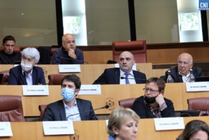 La majorité territoriale. Photo Michel Luccioni. La majorité territoriale. Photo Michel Luccioni.