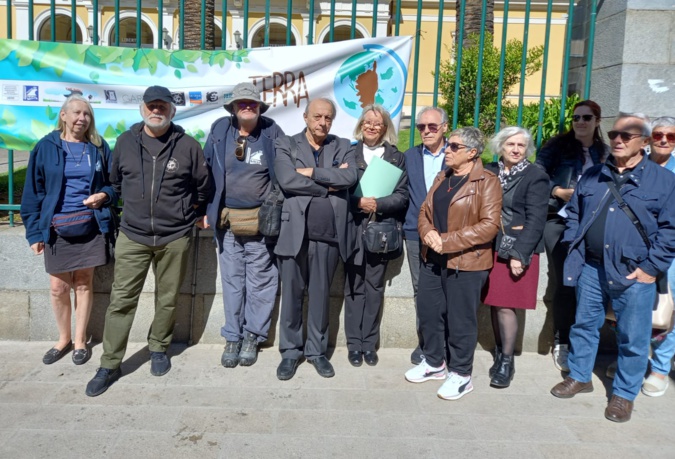 les membres de la coordination "Terra" les membres de la coordination "Terra"