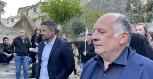 Avec le sénateur Paulu-Santu Parigi. Photo CNI. Avec le sénateur Paulu-Santu Parigi. Photo CNI.