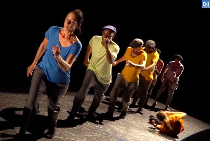 Waiting for James B Création de Art Mouv Waiting for James B Création de Art Mouv