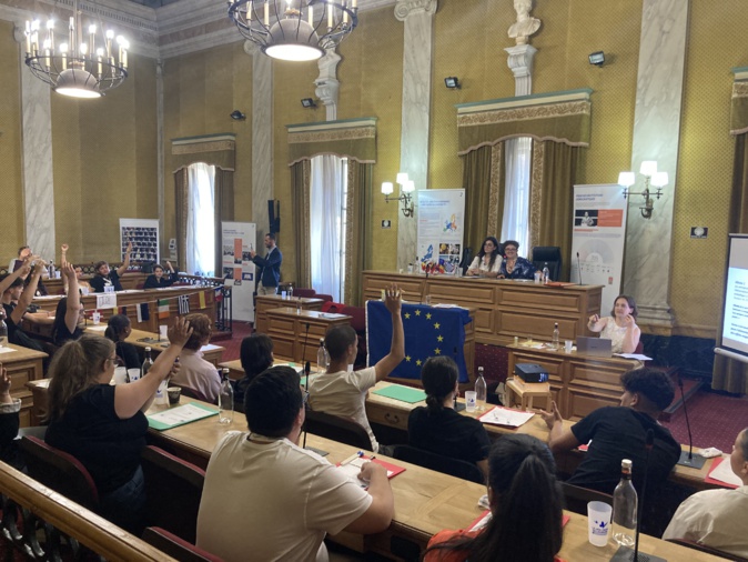 Photo Julia Sereni Photo Julia Sereni