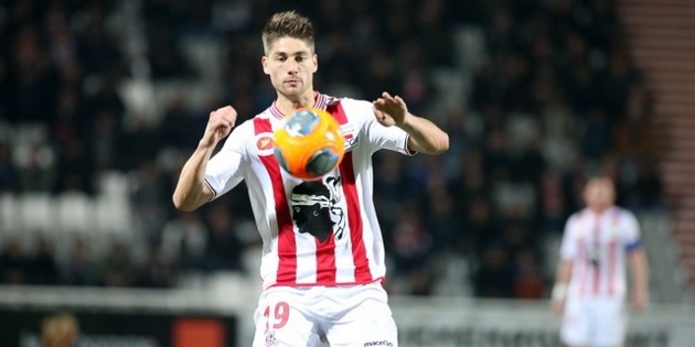 Ritrattu : G Pierlovisi Ritrattu : G Pierlovisi