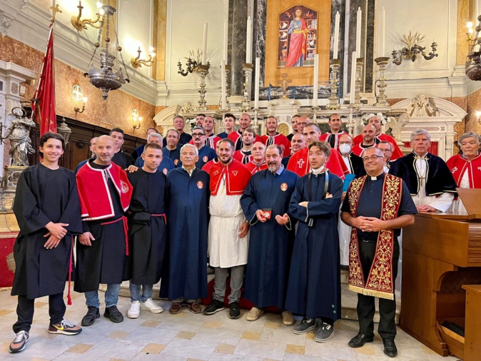 Les deux confréries réunies : crédit photo confrérie Sant'Antone Abbate Les deux confréries réunies : crédit photo confrérie Sant'Antone Abbate