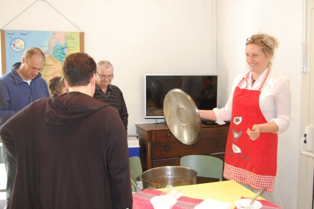 L'association "Korsika.fr" a fêté Pâques à L'Ile-Rousse L'association "Korsika.fr" a fêté Pâques à L'Ile-Rousse
