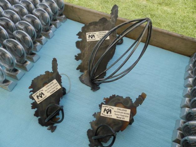 Ajaccio : Les "Piulelli" fêtent l'ovalie Corse Ajaccio : Les "Piulelli" fêtent l'ovalie Corse