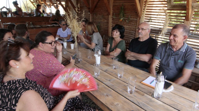 Un moment de partage et de réflexion (T. Leoncini) Un moment de partage et de réflexion (T. Leoncini)