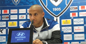 Hantz avant Lille : " Sans changement d'attitude, la fin de saison peut être cruellement décevante" Hantz avant Lille : " Sans changement d'attitude, la fin de saison peut être cruellement décevante"