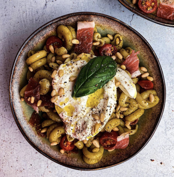 A table : salade de pâtes avec la #lapetiecuisinedemarie A table : salade de pâtes avec la #lapetiecuisinedemarie