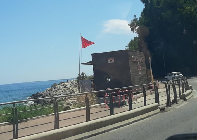 Bastia : la plage de Ficaghjola interdite à la baignade Bastia : la plage de Ficaghjola interdite à la baignade