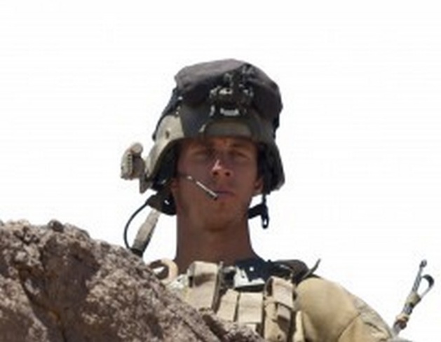 Jean-Yves Le Drian, ministre de la Défense, mardi au 2e REP de Calvi Jean-Yves Le Drian, ministre de la Défense, mardi au 2e REP de Calvi