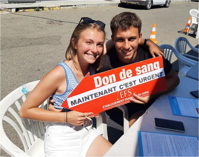 Premier don pour Pauline et Thomas d’Évreux en vacances .Un beau souvenir de la Corse Premier don pour Pauline et Thomas d’Évreux en vacances .Un beau souvenir de la Corse