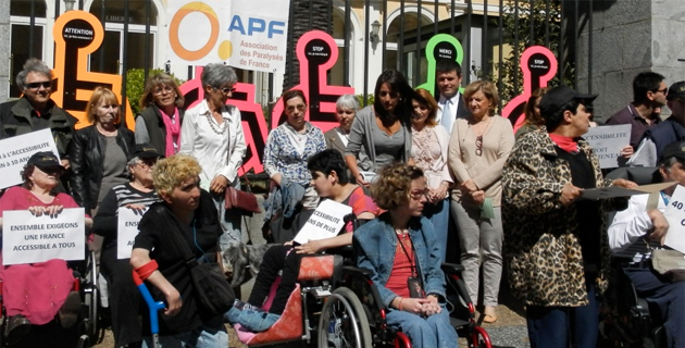 Ajaccio : l'APF manifeste pour l'accessibilité