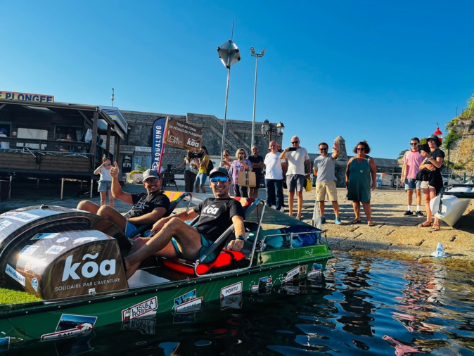 Tour de Corse en pédalo: une tentative de record du monde pour la bonne cause Tour de Corse en pédalo: une tentative de record du monde pour la bonne cause