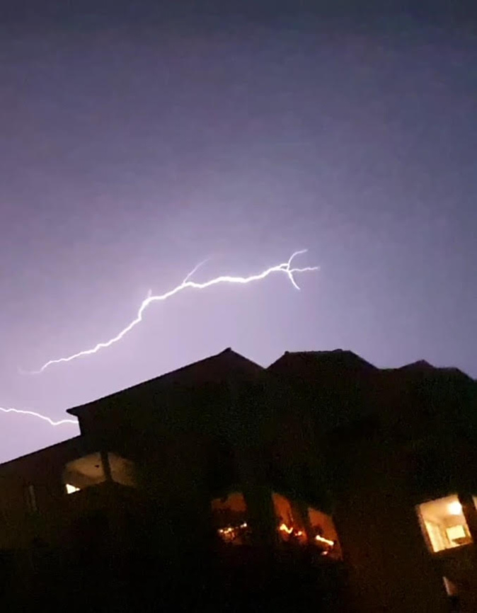 A L'Ile-Rousse (Céline Cadoppi) A L'Ile-Rousse (Céline Cadoppi)