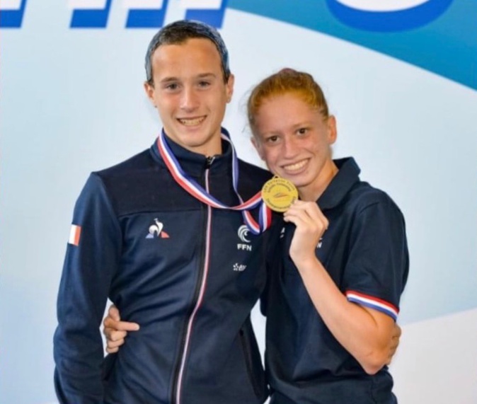 Lucas et sa cousine Savannah Lucas et sa cousine Savannah