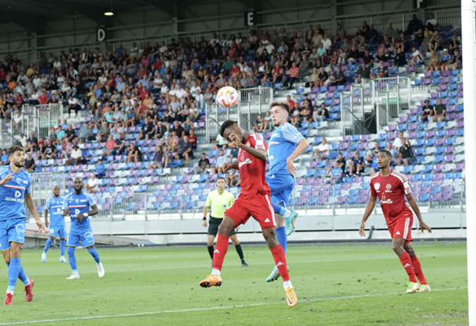 Le FC Bastia-Borgo réduit à 10 prend un bon point à Bourg-en-Bresse (1-1) Le FC Bastia-Borgo réduit à 10 prend un bon point à Bourg-en-Bresse (1-1)