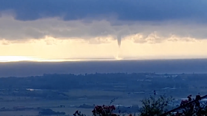 VIDEO - Trombe marine au large de Penta-di-Casinca VIDEO - Trombe marine au large de Penta-di-Casinca