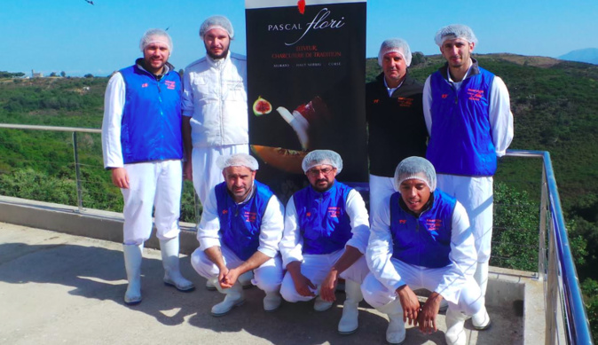 L'equipe de la charcuterie Flori L'equipe de la charcuterie Flori