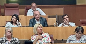 Le groupe U Soffiu Novu à l'Assemblée de Corse. Le groupe U Soffiu Novu à l'Assemblée de Corse.