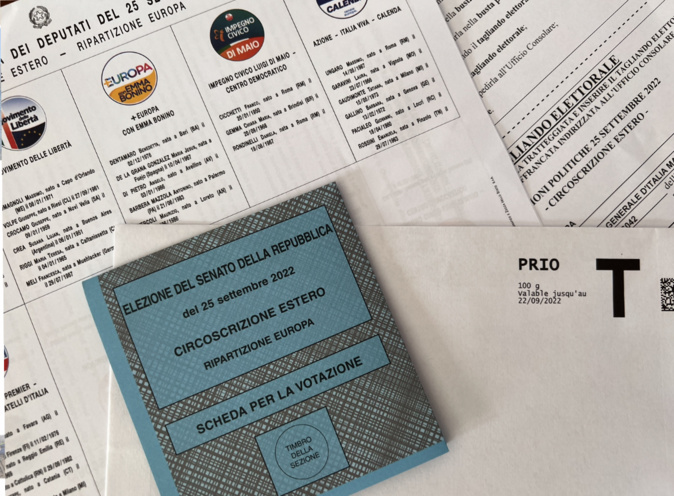 Le bulletin de vote que les Italiens résidents en Corse ont reçu Le bulletin de vote que les Italiens résidents en Corse ont reçu
