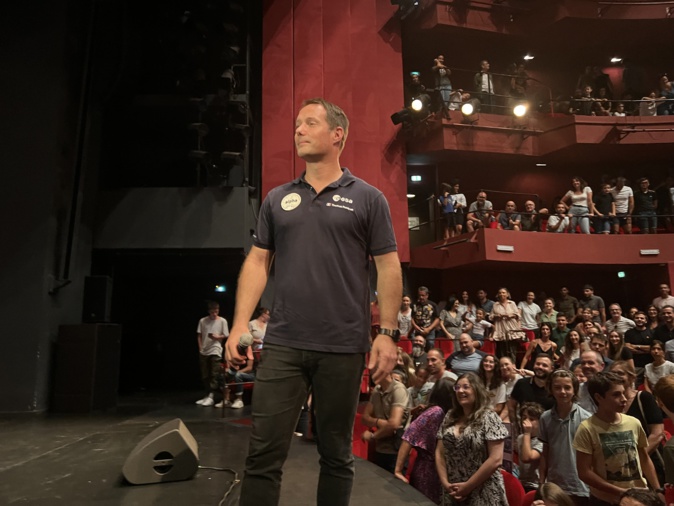Salle comble à Bastia pour la conférence de Thomas Pesquet Salle comble à Bastia pour la conférence de Thomas Pesquet