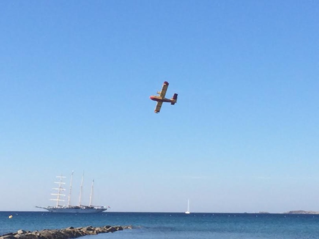 Un Canadair dans le ciel de Balagne : Une image beaucoup trop vue Un Canadair dans le ciel de Balagne : Une image beaucoup trop vue