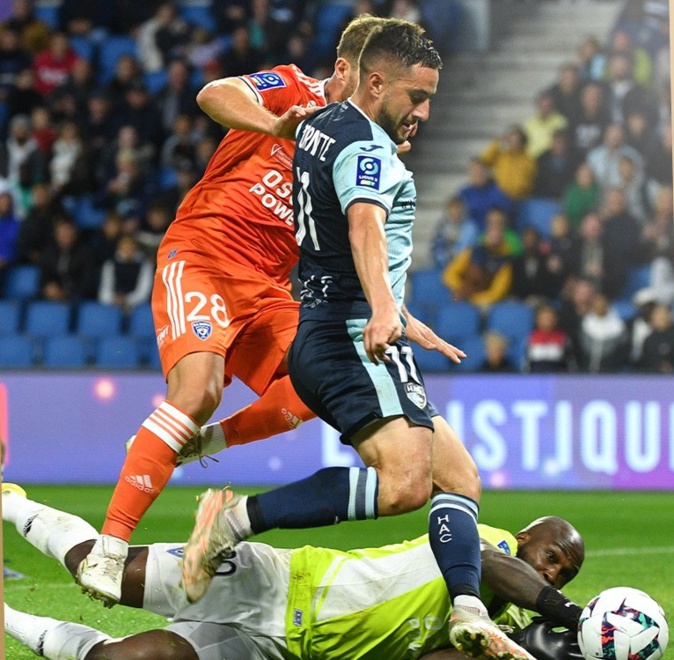 Une soirée difficile pour Placide et le Sporting au Havre (https://www.facebook.com/) Une soirée difficile pour Placide et le Sporting au Havre (https://www.facebook.com/)