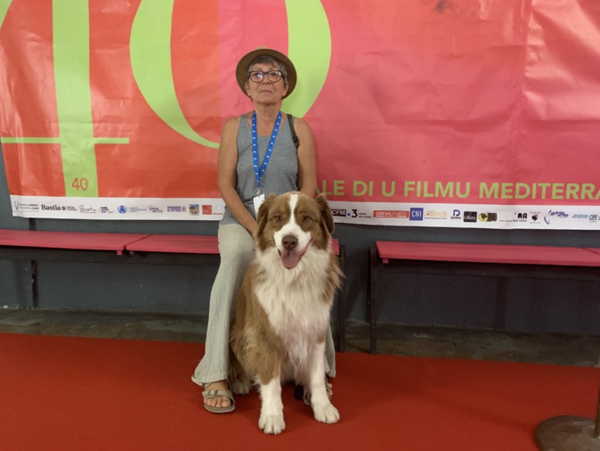 Sylvia Cagninacci, Prix Ulysse du 1er roman pour « Des îles et des chiens »